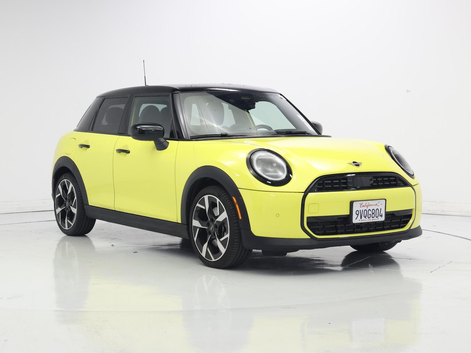 mini hardtop 4 door 2025 WMW43GD01S2X60129 image mini hardtop 4 door 2025 WMW43GD01S2X60129 image